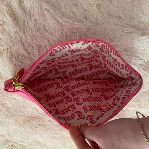 Vintage Juicy Couture Clutch/makeup bag - Picture 3 of 10